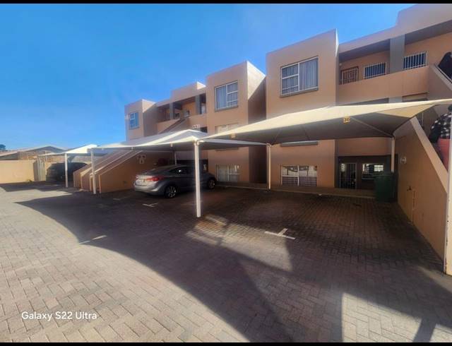 2 BEDROOM APARTMENT FOR SALE IN RANDHART